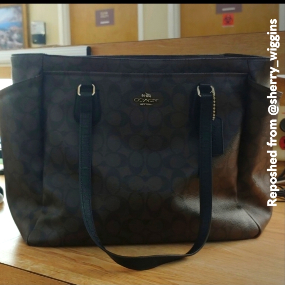 Large coach tote